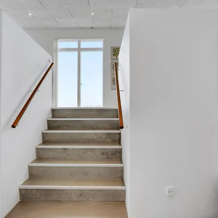 In With House Sea View Holiday home *